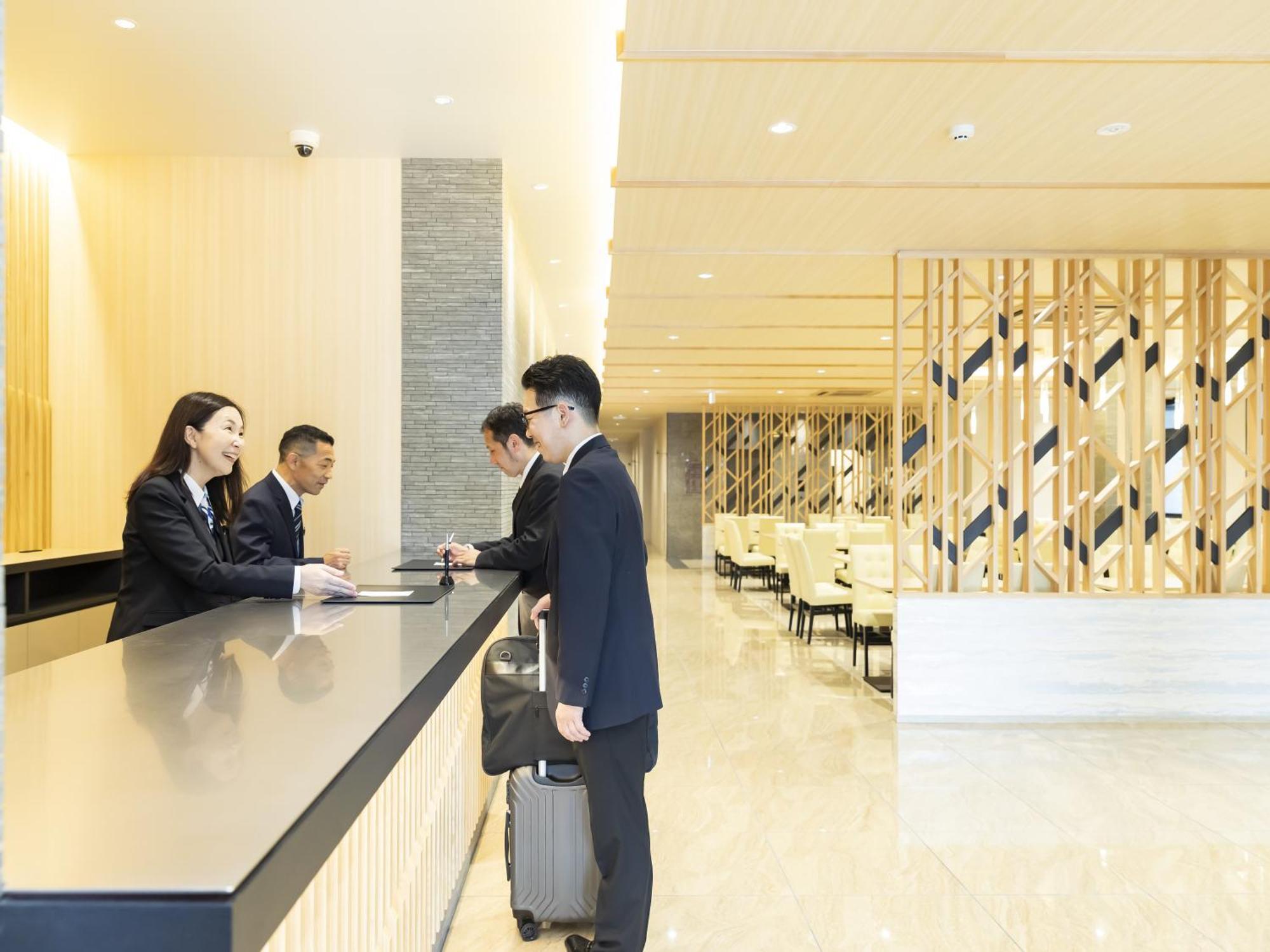 Kyoto Plaza Hotel Kintetsu Jujo Buitenkant foto